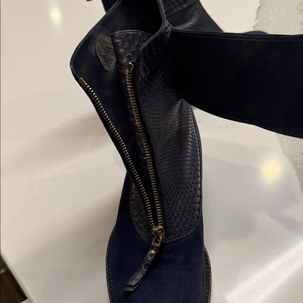 Louis Vuitton Black and Navy Combat Boots Womens Never Worn 39EU - Picture 10 of 13